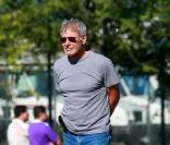 Harrison Ford vient soutenir son fils Liam au match de foot (13 novembre 2010 à Brentwood)