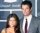 Josh Duhamel, qui sera le 8 décembre sur nos écrans à l'affiche de  Bébé mode d'emploi , ne manque jamais d'élégance sur tapis rouge, ici au bras de sa femme Fergie...