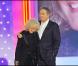 Petula Clark et Michel Drucker durant l'enregistrement de l'émission Vivement Dimanche, diffusée le 28 novembre 2010 sur France 2.