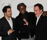 Quentin Tarantino, ici avec Eli Roth et Samuel L. Jackson, honoré au Friars Club Roast, qui s'est tenu au New York Hilton de New York, le 1er décembre 2010.
