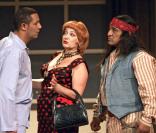 Josianne Balasko, son mari George Aguilar et Cartouche dans  Dernier Rappel , Théâtre de la Renaissance, 2005 