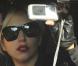 Lady Gaga arrive à l'aéroport de Barcelone, le 12 décembre 2010