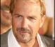 Kevin Costner poursuivi en justice par Stephen Baldwin, frère d'Alec !