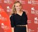 Diane Kruger en mode casual fait toujours des ravages. En Louis Vuitton et bottines Chloé, elle rend sa tenue accessible et prouve qu'avec les bonnes associations, on peut être simple et élégante.