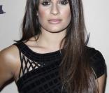 Lea Michele alias Laureline. Notre pétillante journaliste a autant de talents artistiques que la star et vous envoie plein de bisous endiablés sur un rythme de salsa ! 