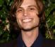 Matthew Gray Gubler alias Guillaume. Notre music man vous souhaite une année enrichissante et oui, comme Matthew, il est un peu notre génie au QI de 187 et peut lire 20 000 mots par minute !