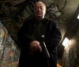 Un premier extrait de  Harry Brown , en salles le 12 janvier 2010.