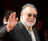 Récemment oscarisé, le réalisateur Francis Ford Coppola peut être fier de sa fille, Sofia, qui signe un très joli film: <em>Somewhere</em>, en salles depuis le 5 janvier 2011.