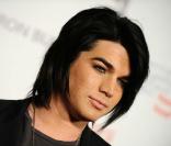 Adam Lambert au concert privé d'Elton John en faveur de l'Americain Foundation for Equal Rights, à Los Angeles, le 19 janvier 2011 