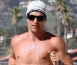 Matthew McConaughey fait du sport à Malibu.