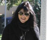 Selma Blair promène son chien à Los Angeles, le 28 janvier 2011.
