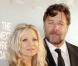 Russell Crowe peut compter sur sa ravissante femme pour l'épauler !