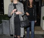 Sylvie Tellier et Malika Menard à la générale de la pièce Une Journée Ordinaire au Théâtre des Bouffes Parisiens, le 7 février 2011