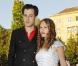 Mark Ronson et Joséphine de la Baume représentent le style parisien chic.