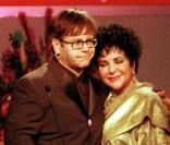 Elizabeth Taylor et Elton John en novembre 1996 lors du 25ème anniversaire du Gay & Lesbian Center de Los Angeles 