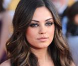 Mila Kunis en couverture de W magazine, mars 2011.