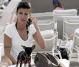 Elisabetta Canalis et son chien