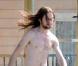 Joseph Gordon-Levitt sur le tournage de Hesher en mai 2009