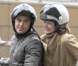 Michelle Pfeiffer et Zac Efron sur le tournage de <em>New Year\'s Eve </em>de Garry Marshall, à New York, le 24 février 2011.
