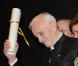 Charles Aznavour devient membre d'une confrérie !