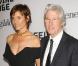 Richard Gere et sa superbe amoureuse applaudissent Alec Baldwin !