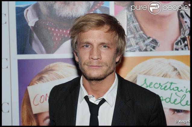 Claude François voit sa vie être portée à l'écran et Jérémie Renier incarnera la star.