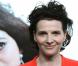 Juliette Binoche retrouve un vieil amant et vous attend dans le métro !