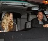  Amanda Seyfried et l'acteur Ryan Philippe à la sortie de leur dîner en tête à tête chez Craig à Los Angeles le 8 mars 2011 