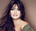  Penélope Cruz présente la collection printemps/été de la ligne Biaggini Violett de Charles Vögele 