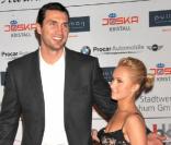 Hayden Panettiere et son boyfriend le boxeur ukrainien Wladimir Klitschko lors de la 7e cérémonie des Steiger Awards à Bochum en Allemagne le 12 mars 2011