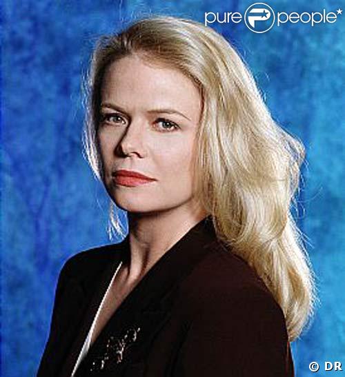 Marcy Walker, Eden Capwell dans...