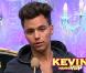 Kevin est chargé par le miroir magique de faire croire à un VIP qu'il ne le connaît absolument pas (quotidienne  Carré ViiiP  du samedi 19 mars).