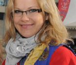 Natalia Dinge Sklenarikova au coup d'envoi du Rallye des Gazelles 2011, le 19 mars 2011, à Sète.