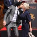 Helen Mirren embrasse Russell Brand sur la bouche dans la Cité des Anges !