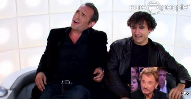 Jean Dujardin et Albert Dupontel dans la  Boîte à questions  spéciale Johnny Hallyday, diffusée sur Canal+, le 28 mars 2011.