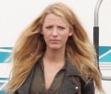 Blake Lively sur le tournage d'un nouveau film à Santa Monica à Los Angeles le 24 mars 2011