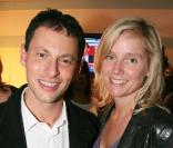Marc-Olivier Fogiel et Isabelle Roche, en 2008, à L'Olympia, à Paris.