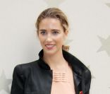 Vahina Giocante en octobre 2007 à Paris pour un défilé Chanel<br />