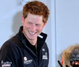 Le prince Harry retrouvait, le 26 avril 2011 à Londres, ses compagnons d'expédition du mois de mars, qu'il avait rejoints sur leur parcours en Arctique pour la Fondation Walking with the Wounded dont il est le parrain.