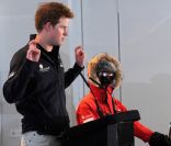 Le prince Harry retrouvait, le 26 avril 2011 à Londres, ses compagnons d\'expédition du mois de mars, qu\'il avait rejoints sur leur parcours en Arctique pour la Fondation Walking with the Wounded dont il est le parrain.