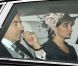 Rowan Atkinson, alias Mr. Bean, et sa femme Sunetra arrivent au mariage de William et Kate, le 29 avril 2011.