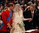 Kate et William se disent "oui" en l'abbaye de Westminster, le 29 avril 2011.