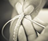 Le D-Bag de Tod's fabriqué par de véritables artistes et des passionnés. 