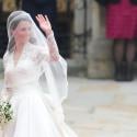 Kate Middleton : Sa robe de mariée serait une copie !