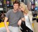 Anja Rubik et Sasha Knezevic sont follement amoureux l'un de l'autre et veulent le montrer au monde entier ! New York, 22 avril 2011