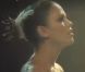 Rachel Bilson en version Black Swan pour le troisième spot de pub de la campagne Magnum par Karl Lagerfeld