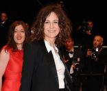 Valérie Lemercier lors de la montée des marches organisée à l\'occasion de la projection du film <em>Polisse</em>, le 13 mai 2011.