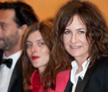 Valérie Lemercier lors de la montée des marches organisée à l\'occaison de la projection du film <em>Polisse</em>, le 13 mai 2011.