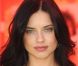  Adriana Lima lors du lancement de la soirée Victoria's Secret The Bombshell Summer Tour au Mall The Grove à Los Angeles le 12 mai 2011 