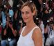 Cécile de France pose pour le photocall du Gamin au vélo, des frères Dardenne, le 15 mai 2011, lors du 64e festival de Cannes.